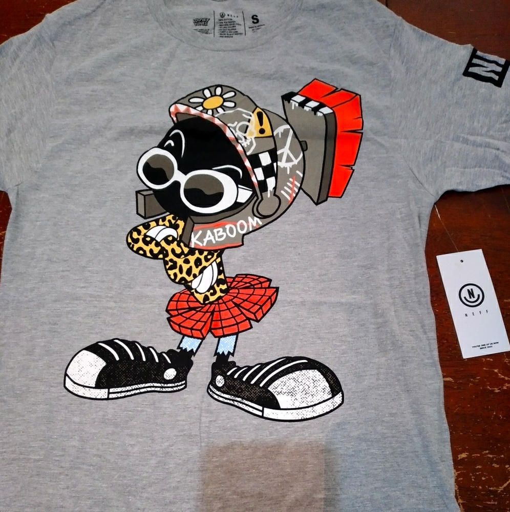 Warner brothers looney tunes tshirt